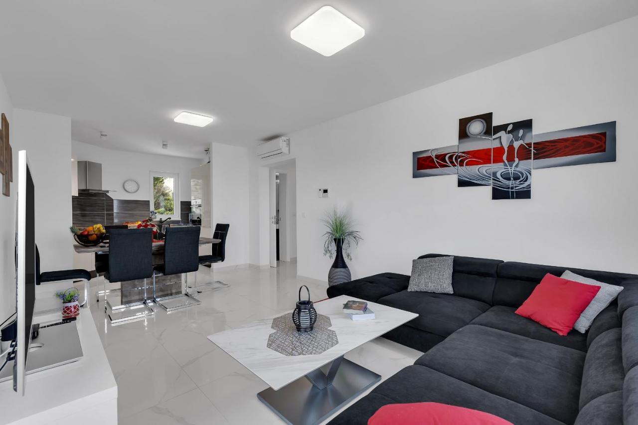 Apartment Navis, Sea View Makarska Ngoại thất bức ảnh