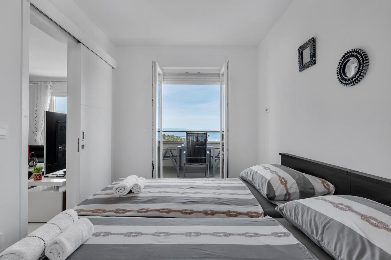 Apartment Navis, Sea View Makarska Ngoại thất bức ảnh
