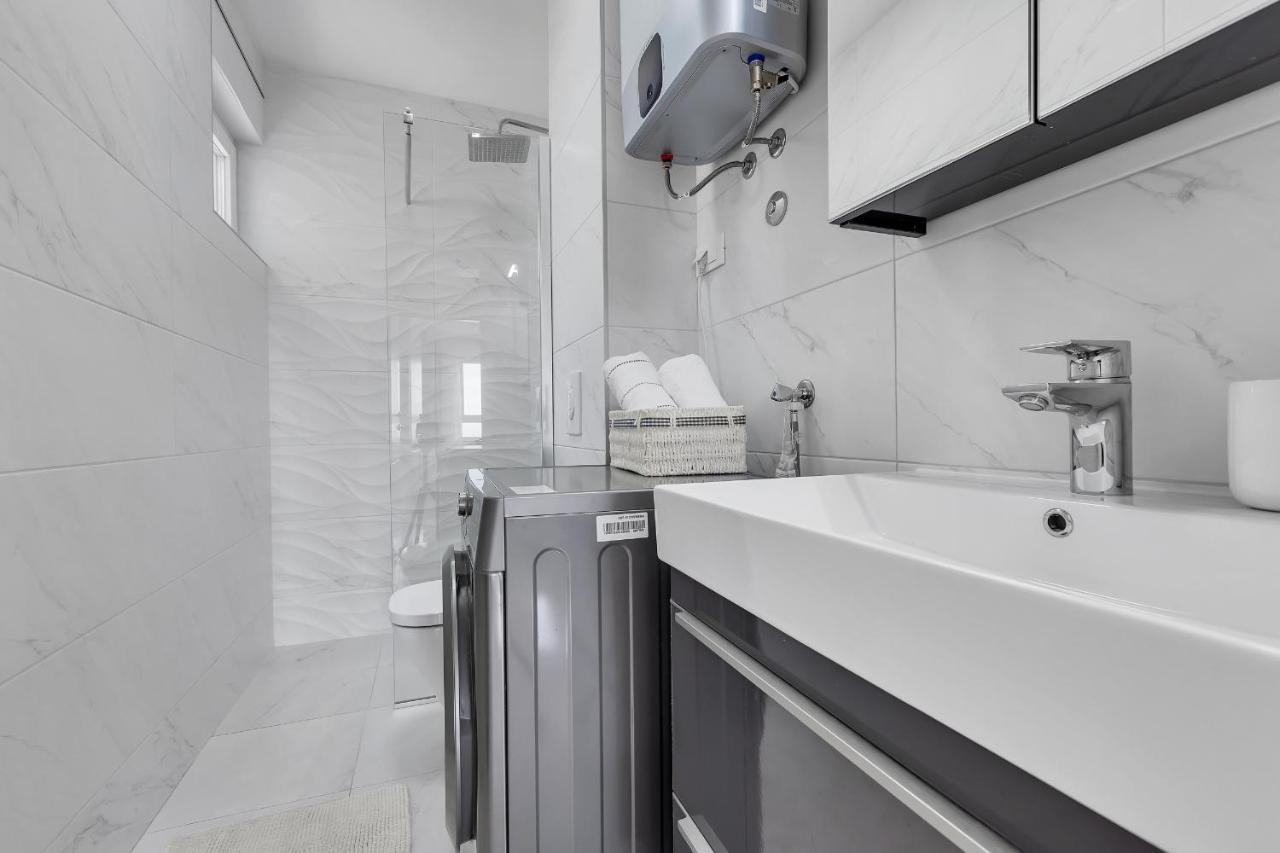 Apartment Navis, Sea View Makarska Ngoại thất bức ảnh